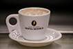 O tradicional café com leite (Pingado).
